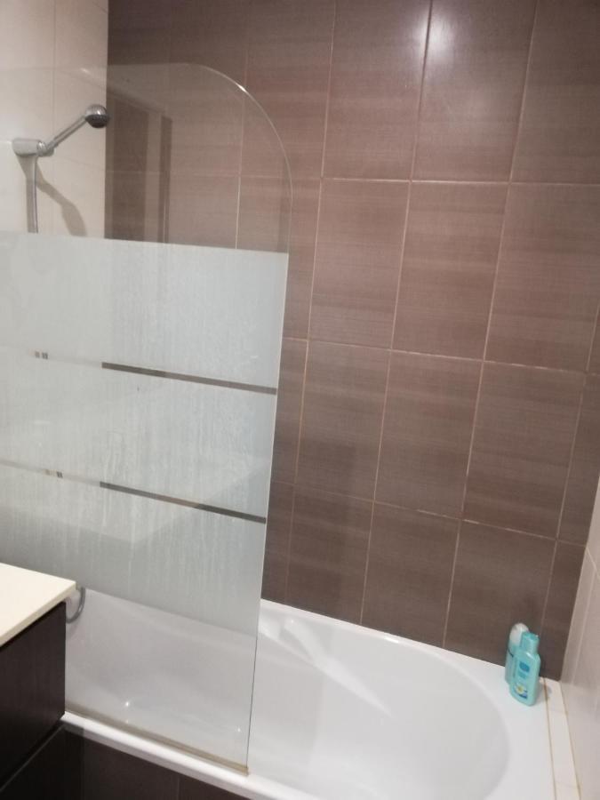 Anthony'S Place Almada Ngoại thất bức ảnh