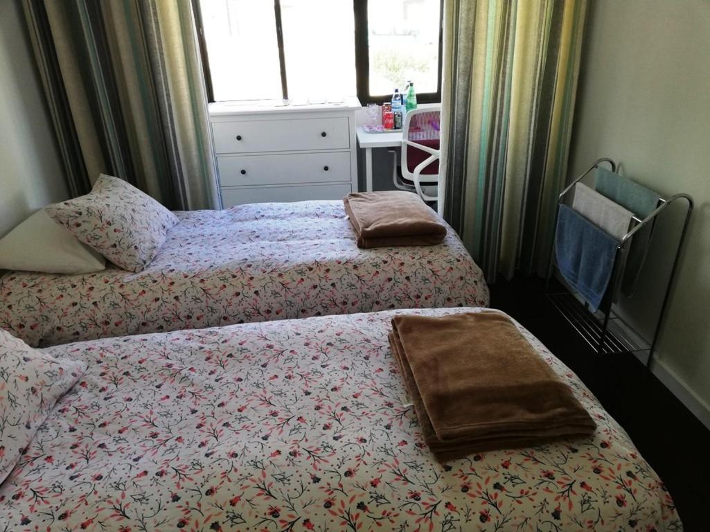 Anthony'S Place Almada Ngoại thất bức ảnh