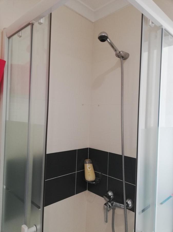 Anthony'S Place Almada Ngoại thất bức ảnh