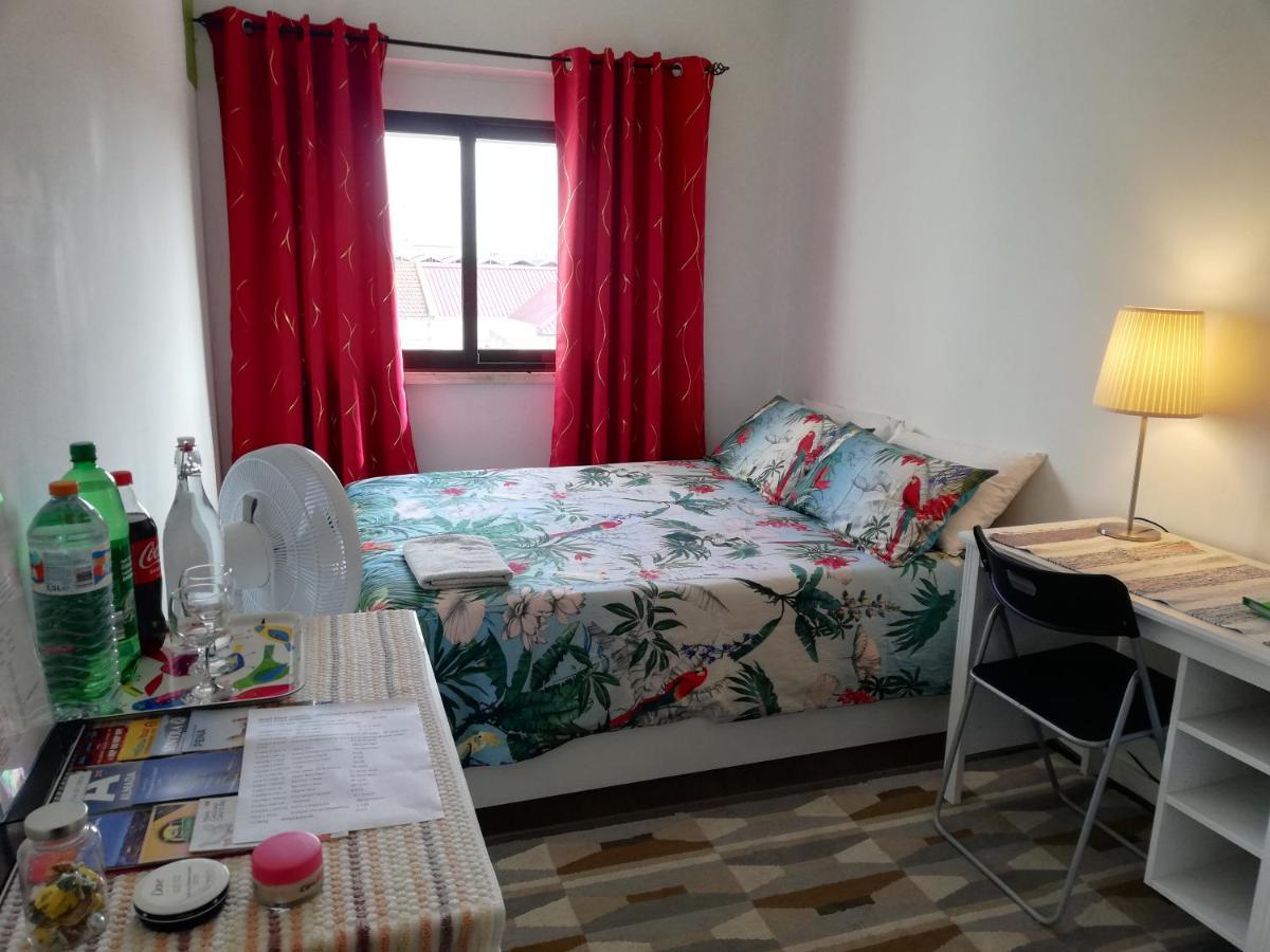 Anthony'S Place Almada Ngoại thất bức ảnh