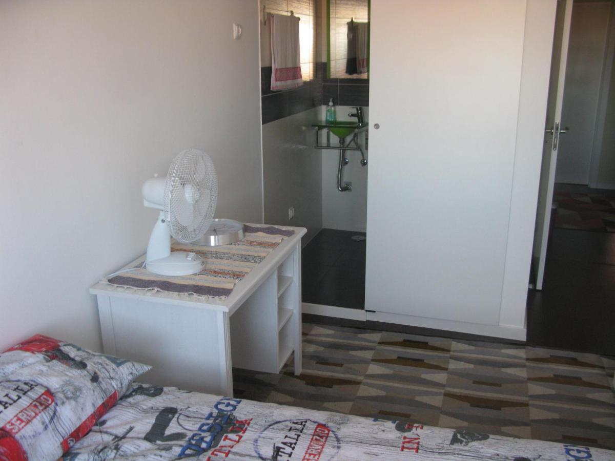 Anthony'S Place Almada Ngoại thất bức ảnh